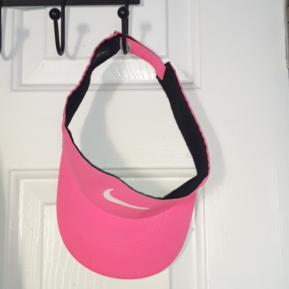 Nike Pink Unisex Baseball Cap